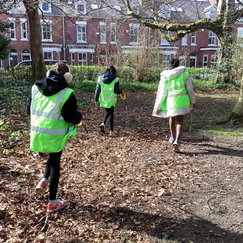 Litter Pick with Jackie from the 'Friends of Stamford Park'.
